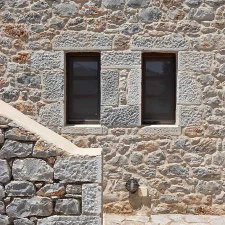 Petritis Guest house 2*