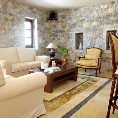 Petritis بيت ضيافة 4*