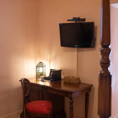 Guest house Petritis 4*