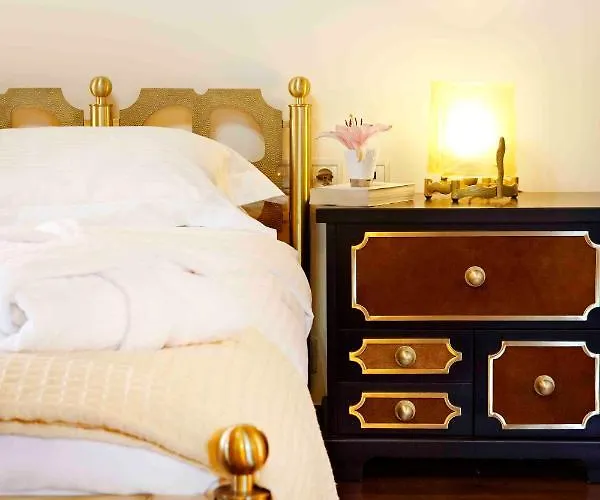 πετρίτης 4* Οίτυλο