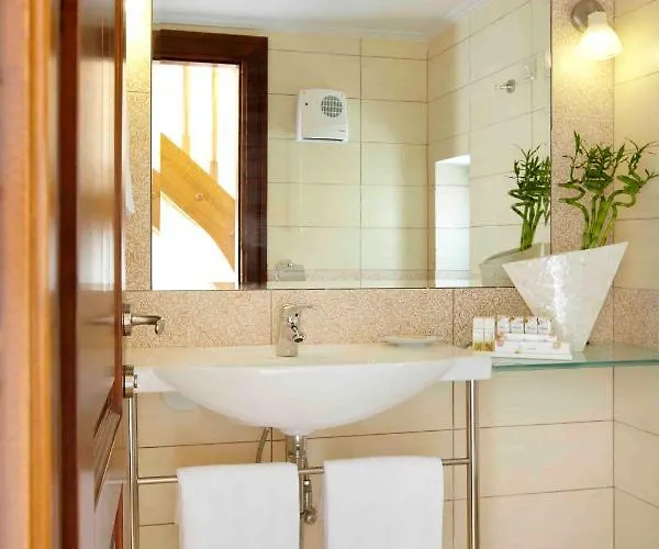 Πανσιόν πετρίτης Οίτυλο