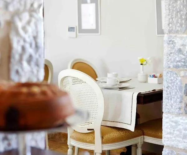 Πανσιόν πετρίτης 4*