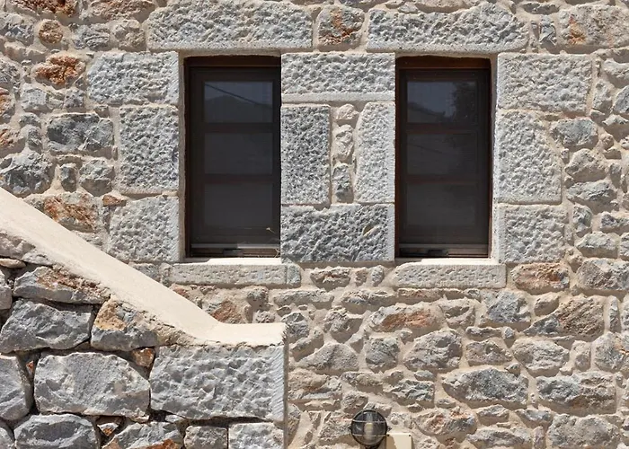 πετρίτης Πανσιόν 4*